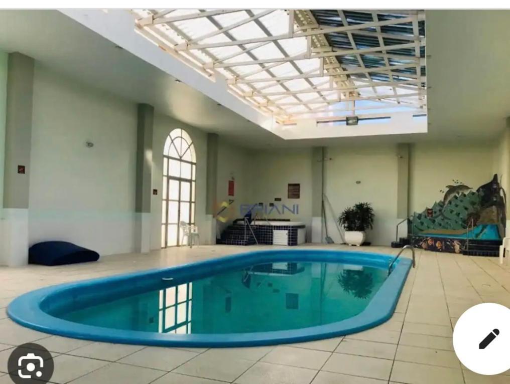 Apartamento Maravilhoso, Completo,1 Quarto Com Cama Queen E Sofa Retratil, Bi Cama Embutida, Colchao Extra, Vista Pro Mar, Dormem 5, Pe Na Areia, Jacuzzi, Piscina Wifi,Self Checkin, Automatizado Florianopolis Exterior foto