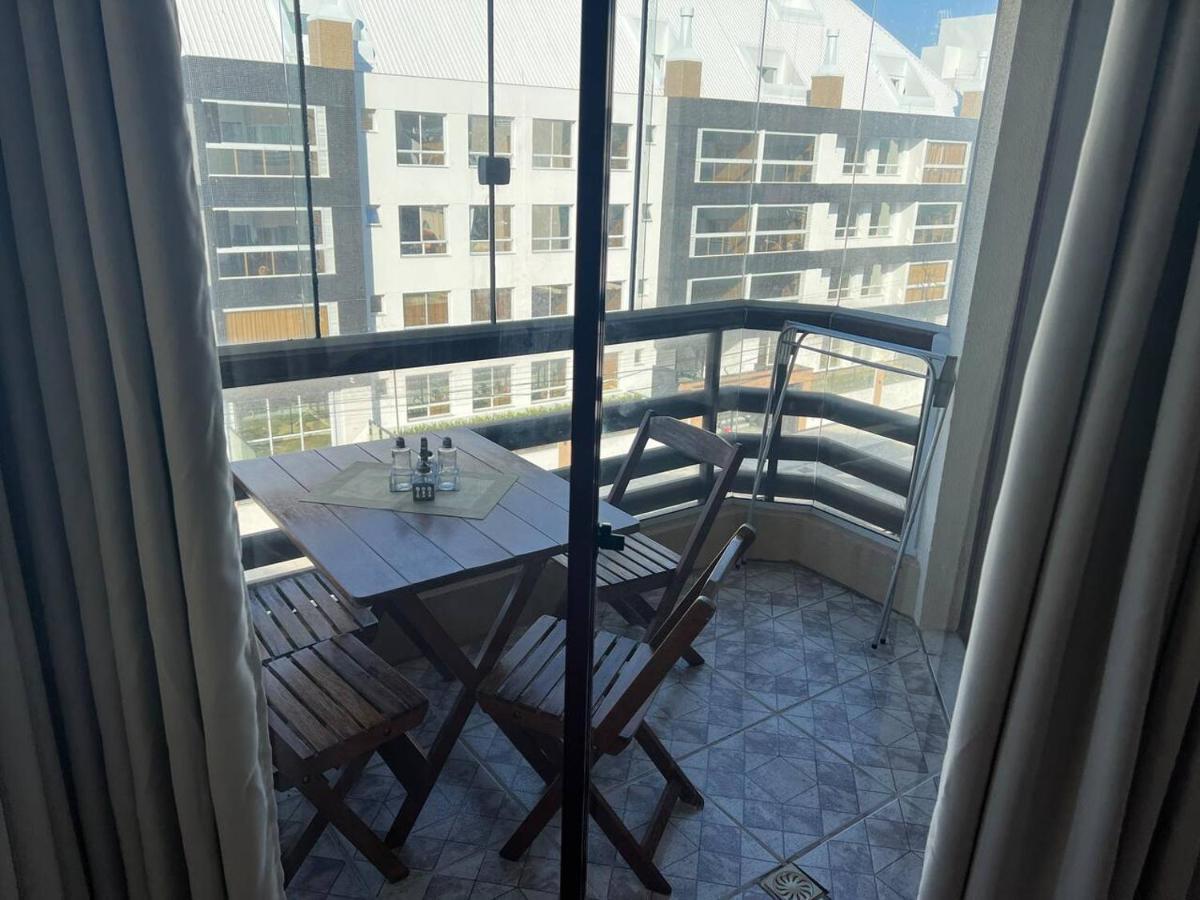 Apartamento Maravilhoso, Completo,1 Quarto Com Cama Queen E Sofa Retratil, Bi Cama Embutida, Colchao Extra, Vista Pro Mar, Dormem 5, Pe Na Areia, Jacuzzi, Piscina Wifi,Self Checkin, Automatizado Florianopolis Exterior foto